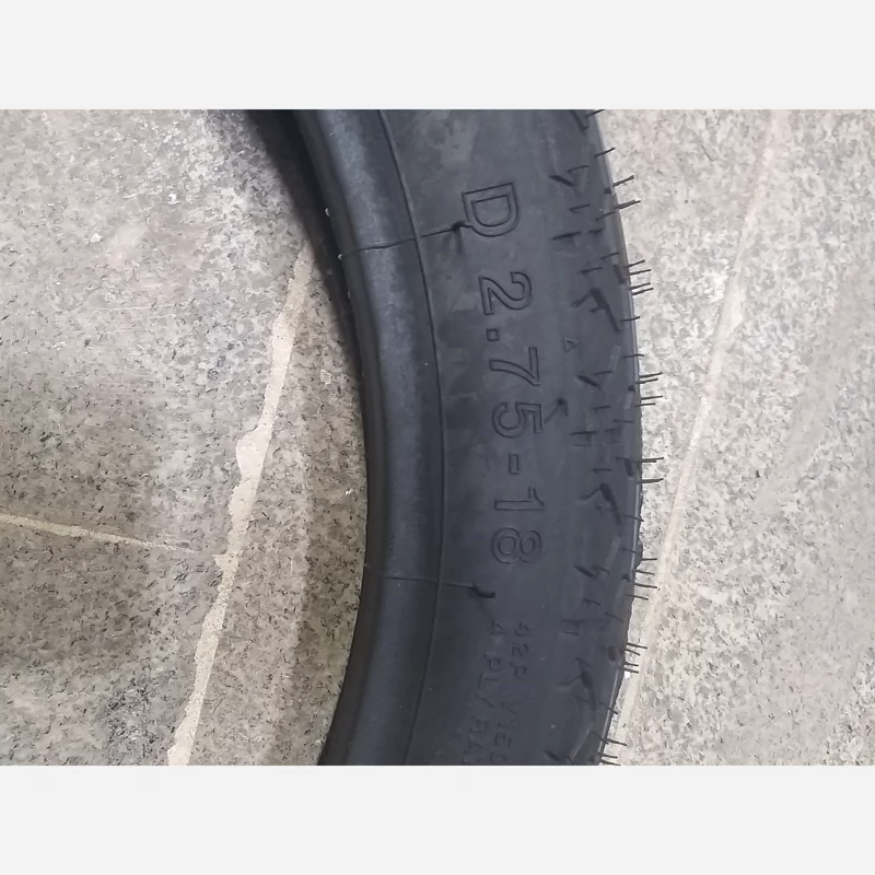 لاستیک جلو پهن 18-275