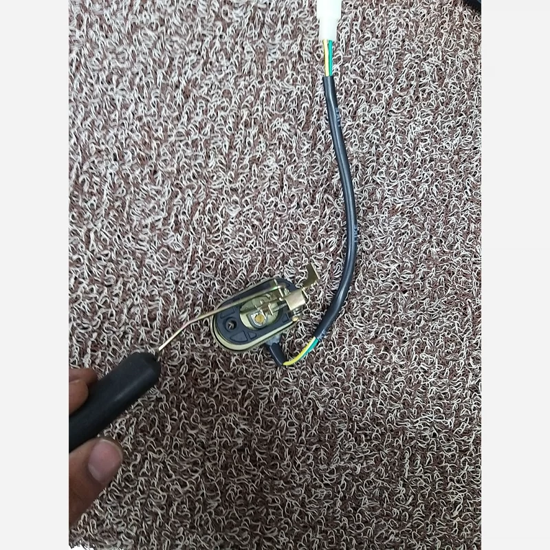 شناور داخل باک موتور سیکلت هندا