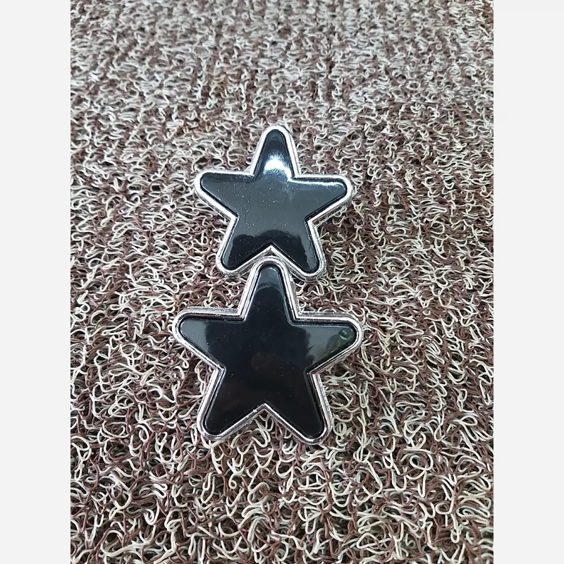 شبرنگ بغل گوشواره ستاره پیچ 6 مشکی