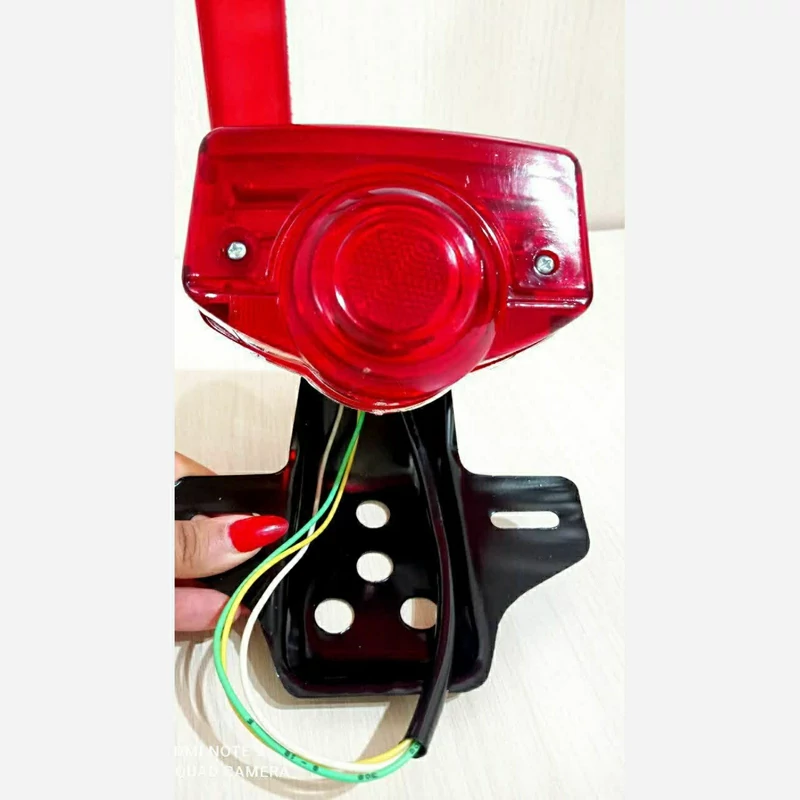 خطر عقب کامل موتور سیکلت هندا سی جی